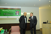Mr. Justice Bokhary (left) and Dean Geraint Howells, School of Law