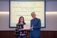Professor Wagner Present Certificate to Student HE Ruoqiu